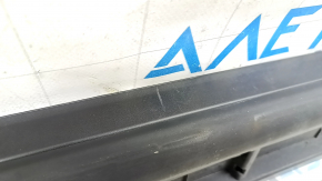 Порог правый Mazda CX-5 17-24 с уплотнителем, структура, царапины