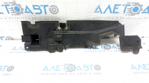 Дефлектор радиатора левый Jeep Cherokee KL 19-23 2.0T без крюка
