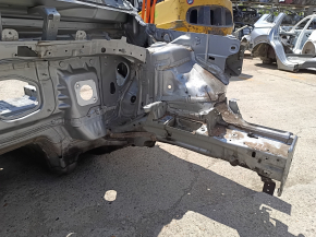Четверть передняя левая VW Tiguan 18-24 на кузове, серебро, тычка