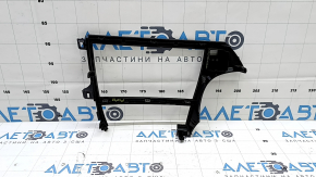 Накладка передней панели обрамление монитора Toyota Prius 30 10-15 серая, царапины