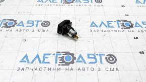 Прикуриватель в обшивке арки задний правый BMW X1 F48 16-22 с креплением