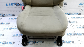 Водительское сидение Toyota Prius 30 12-15 без airbag, без подголовника, механическое, велюр беж, под химчистку
