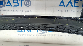 Губа заднего бампера VW Tiguan 18-21 под парктроники, черный глянец, примят, потерт