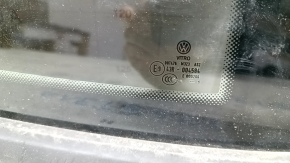 Форточка глухое стекло задняя правая VW Tiguan 18-24 мат, тонировка, порезан уплотнитель