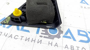 Накладка двери треугольник внутренняя задняя правая Kia Sorento 16-20 черная, слом креп