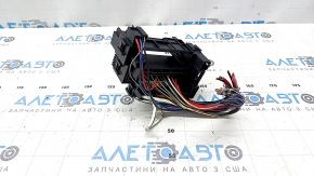 Блок предохранителей подкапотный Toyota Prius 30 10-15