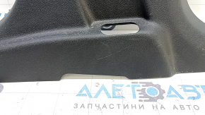 Накладка центральной стойки нижняя правая Kia Sorento 16-20 черная, царапины