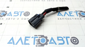 Фишка на диффузор кожух радиатора Jeep Grand Cherokee WL 21-26 3.6