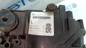 Фара передняя левая VW Tiguan 18-21 галоген, ДХО LED, повреждение водой