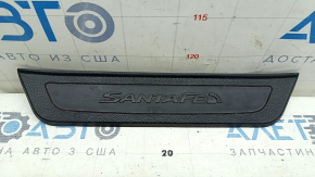 Накладка порога задняя левая внешняя Hyundai Santa FE Sport 13-18 черная, потерта