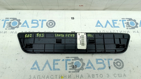 Накладка порога задняя левая внешняя Hyundai Santa FE Sport 13-18 черная, потерта