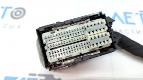 Фишка на блок ECU компьютер двигателя Jeep Grand Cherokee WL 21-26 3.6 под разъем B