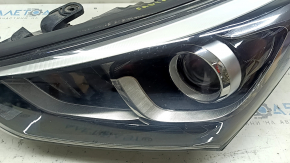 Фара передняя левая Hyundai Santa FE Sport 17-18 рест usa галоген, облез лак под полировку, паутинка, трещина на стекле