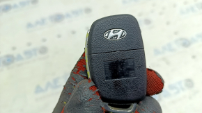 Ключ Hyundai Santa FE Sport 17-18 4 кнопки, потерт