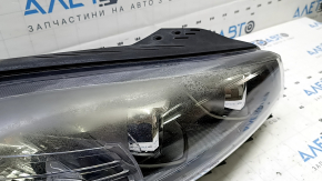 Far față stânga gol Kia Sorento 19-20 halogen + LED DRL, adaptiv cu suprapunere și elemente de fixare, pentru lustruit