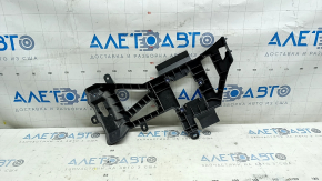 Кронштейн датчика слепых зон BSM правый Mazda 3 20-23 4d