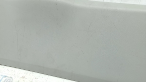 Обшивка двери багажника пластик верхняя Lexus RX300 RX330 RX350 RX400h 04-09 серая, царапины, потерта