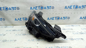 Фара передняя правая в сборе Mazda 3 19-23 ксенон, песок