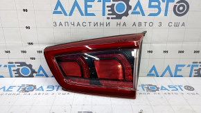 Фонарь внутренний дверь багажника правый Kia Niro 17-20 LED, царапина