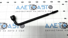 Ключ балонный гаечный Subaru Outback 15-19