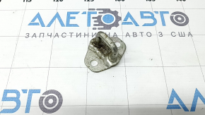 Крюк замка двери багажника Subaru Outback 15-19