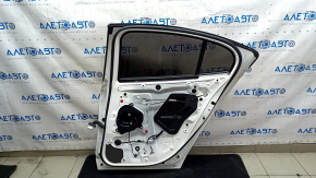 Дверь в сборе задняя правая Mazda 3 19-26 4d белый 25D, тычка