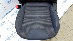 Водительское сидение Kia Niro 17-22 HEV, PHEV без AIRBAG, комбинированный серый, механическое, без подголовника, плд чистку, царапины на накладке