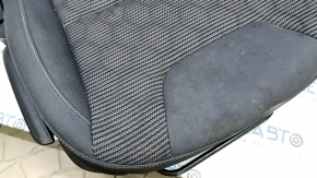 Scaun pasager Kia Niro 17-22 HEV, PHEV fără AIRBAG, gri combinat, mecanic, fără tetieră, curățare pld, zgârieturi pe căptușeală