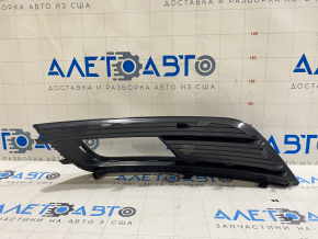 Решетка переднего бампера правая Audi A4 B8 13-16 рест