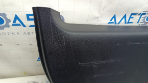 Обшивка двери багажника нижняя Toyota Prius 50 16-22 черная, потерта, царапины