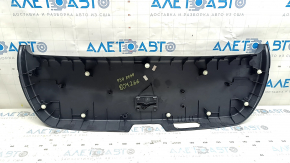 Обшивка двери багажника нижняя Toyota Prius 50 16-22 черная, потерта, царапины