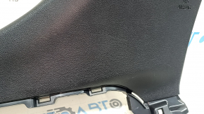 Накладка задней стойки верхняя левая Toyota Prius 50 16-20 черная, потерта