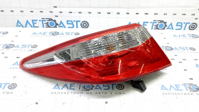Aripă exterioară stângă ușoară Toyota Camry v55 15-17 usa crăpată pe sticlă