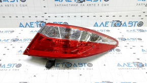 Фонарь внешний крыло правый Toyota Camry v55 15-17 usa паутина