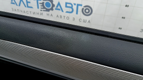 Обшивка двери карточка передняя левая Subaru Outback 15-18 черная, вставка черная ткань, подлокотник черная кожа с серой строчкой, серый молдинг, царапины, под чистку