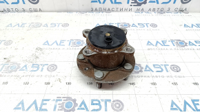 Ступица задняя правая Mazda 3 19-26 FWD Japan built ржавая