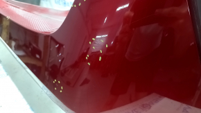 Бампер задний голый Toyota Prius 50 16-18 без парктроников, красный 3T7, царапины, надломаны крепления, царапины