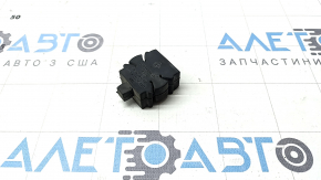 Подушка радиаторов верхняя правая BMW X5 F15 14-18 резина
