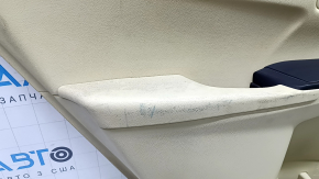 Ornamente ușă spate stânga Toyota Camry v55 15-17 usa bej cu inserție bej din plastic, cotiera din cauciuc, cu control ridicare geam, zgârieturi, pentru curățat