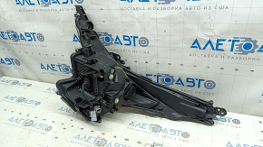 Фара передняя правая Toyota Prius 50 16-18 LED, сломано крепление фишки