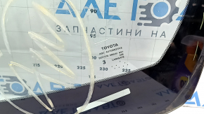 Лобовое стекло Toyota Camry v55 15-17 usa воздух по кромке, песок
