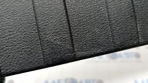 Обшивка нижней двери багажника основная BMW X5 F15 14-18 черная, 2 части с заглушкой, царапины, под чистку