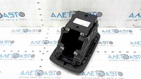 Подлокотник BMW X5 F15 14-18 кожа черная Dakota, царапины, потерт