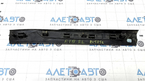 Накладка порога передняя левая BMW X5 F15 14-18 черная с хром вставкой, царапины, коррозия