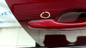 Дверь в сборе передняя правая Toyota Venza 21-24 красный 3Т3, keyless, микро-трещины на лаке, тычки