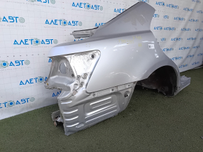 Четверть крыло задняя правая Toyota Camry v40 отпилена, серебро, ржавая, тычки