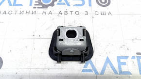 Крюк багажника Volvo XC60 22-26 с черной накладкой
