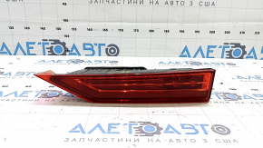 Фонарь внутренний двери багажника правый Volvo XC60 18-26