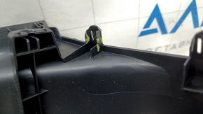 Ornament stâlp spate stânga jos Toyota Venza 21-24 negru, zgârieturi, element de fixare crăpat