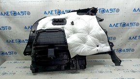 Обшивка арки правая Toyota Venza 21-24 с накладкой, хром вставка, черная, царапины